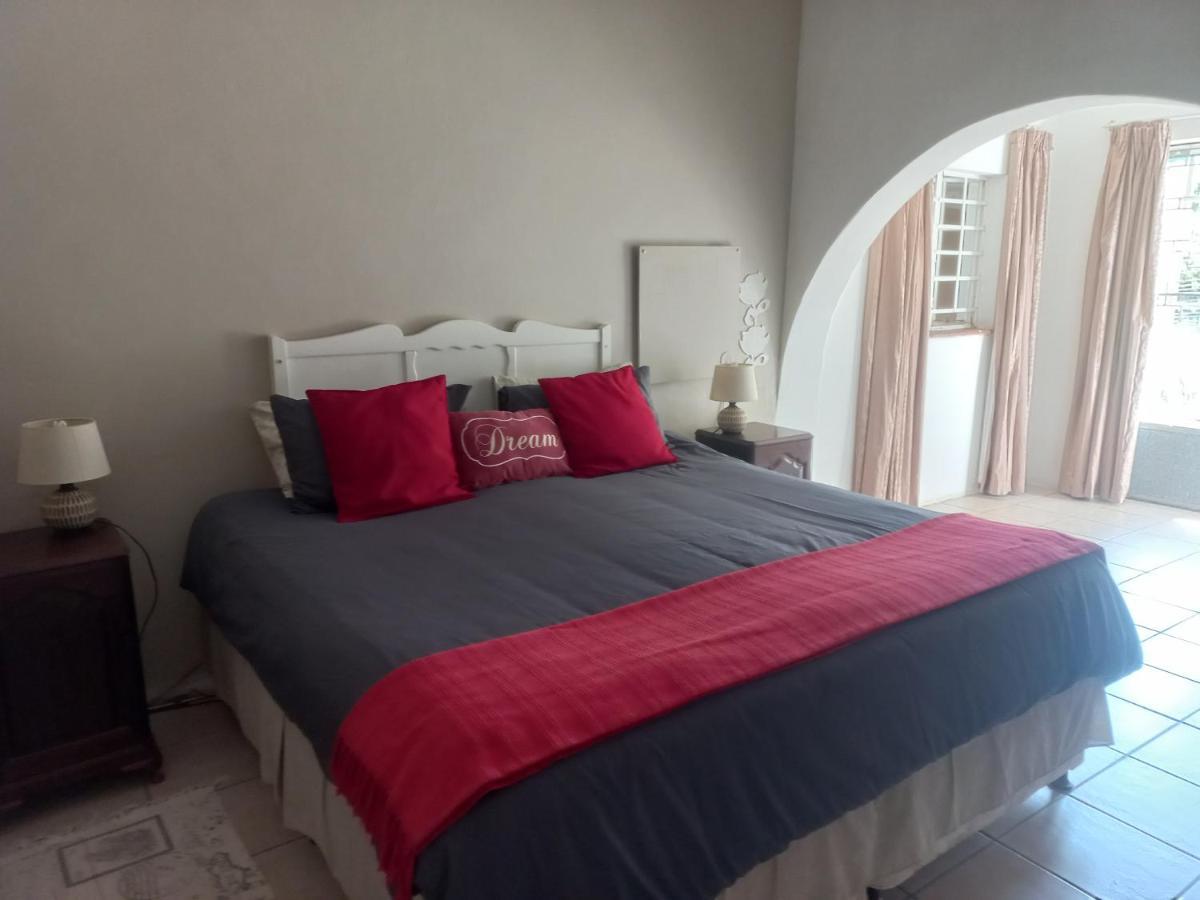 Orange Elephant Backpackers Hostel Addo Luaran gambar